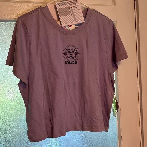 NWT Attitude not included Women’s Luke 1:37 verse Light Purple Faith Tshirt M - Picture 2 of 4